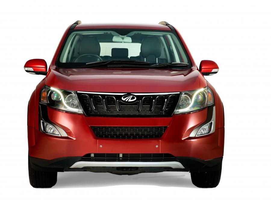  Mahindra XUV500 2015 года  (фото 30 из 30)